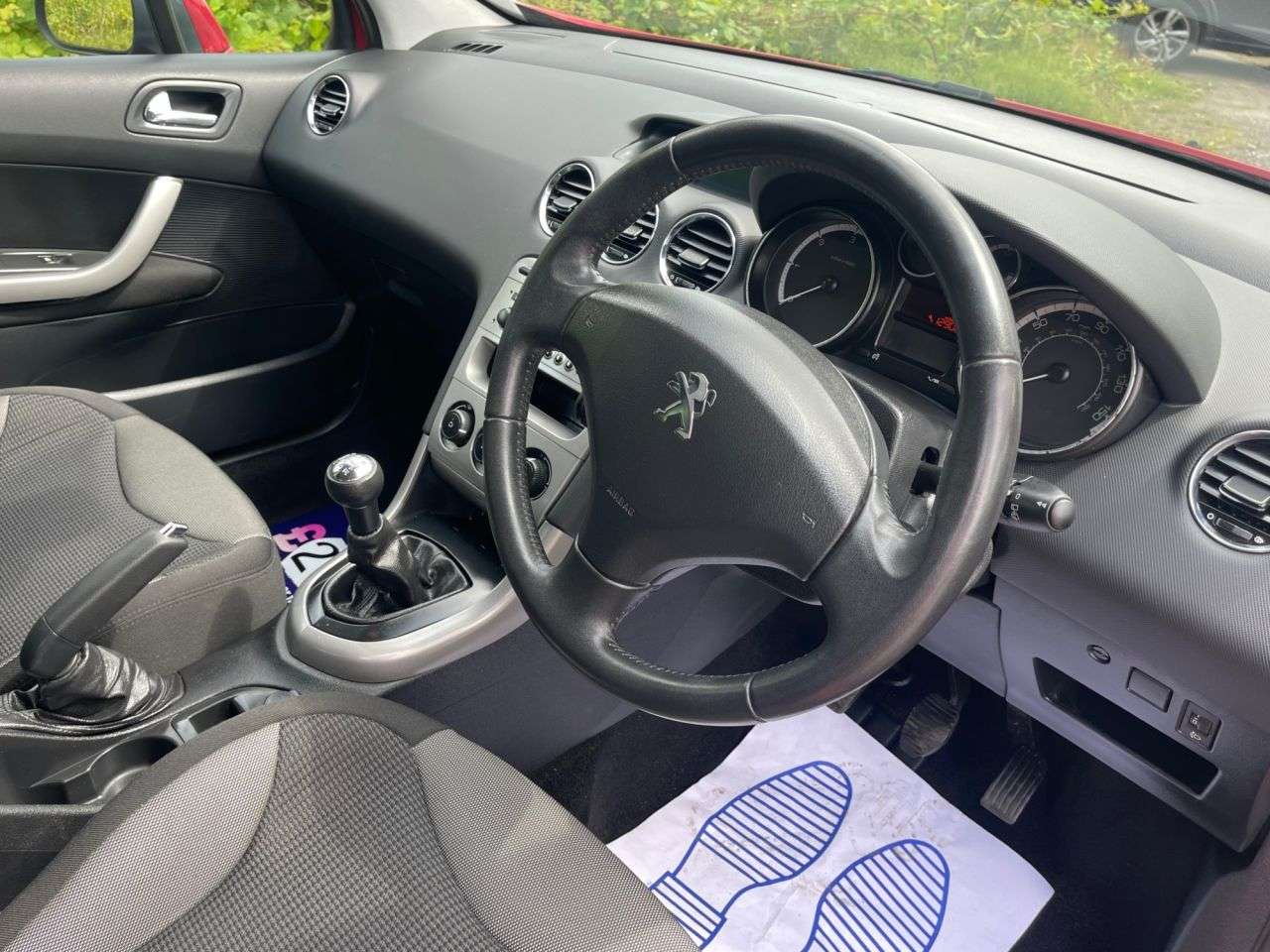 2013 PEUGEOT 308 2013 PEUGEOT 308