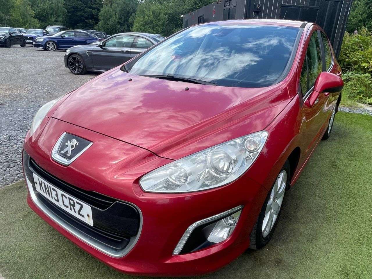 2013 PEUGEOT 308 2013 PEUGEOT 308