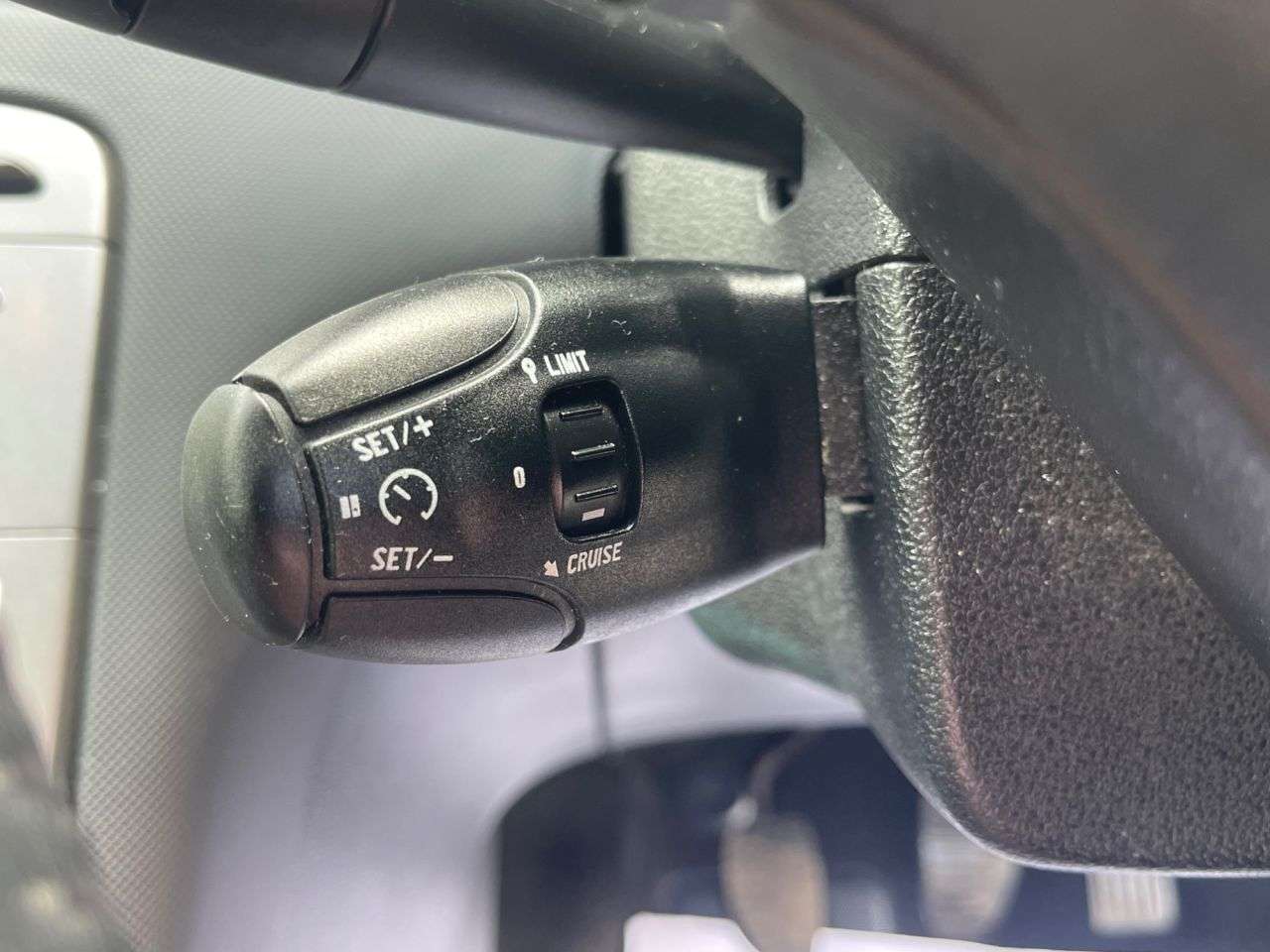 2013 PEUGEOT 308 2013 PEUGEOT 308