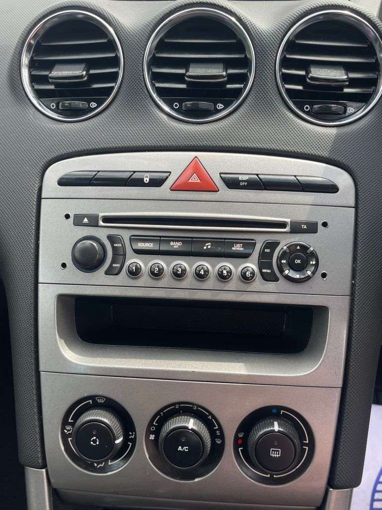 2013 PEUGEOT 308 2013 PEUGEOT 308