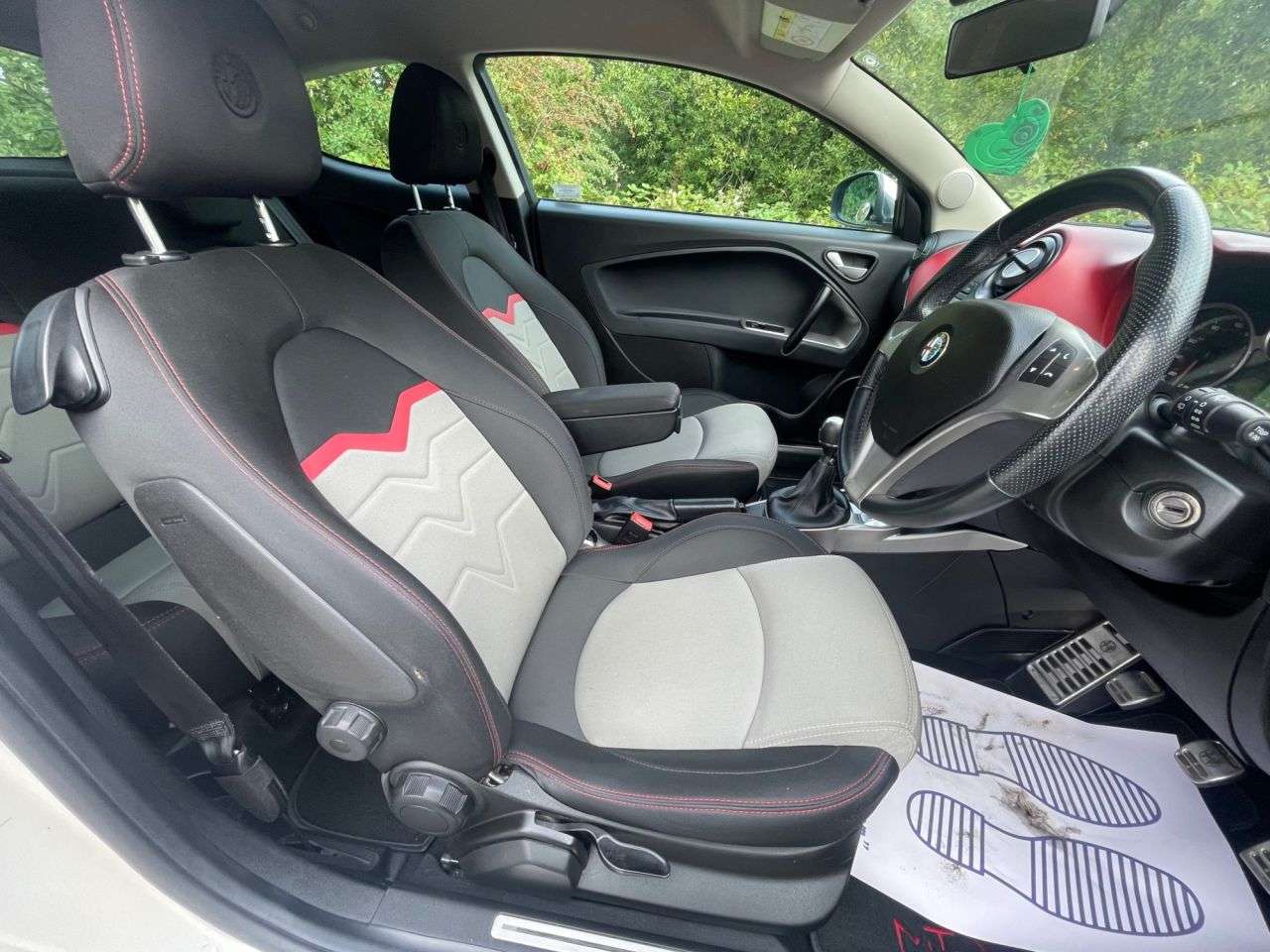 2015 ALFA ROMEO MITO 2015 ALFA ROMEO MITO