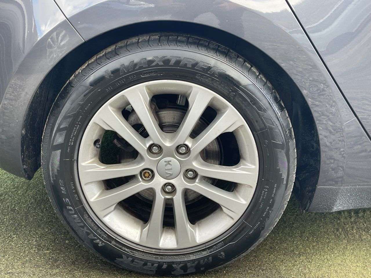 2013 KIA CEED 2013 KIA CEED