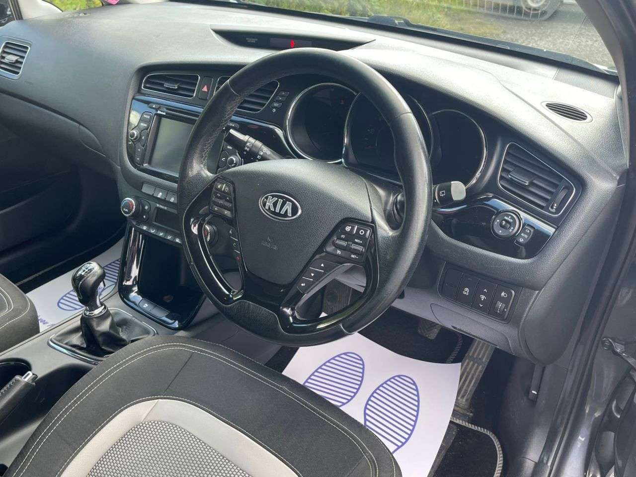 2013 KIA CEED 2013 KIA CEED