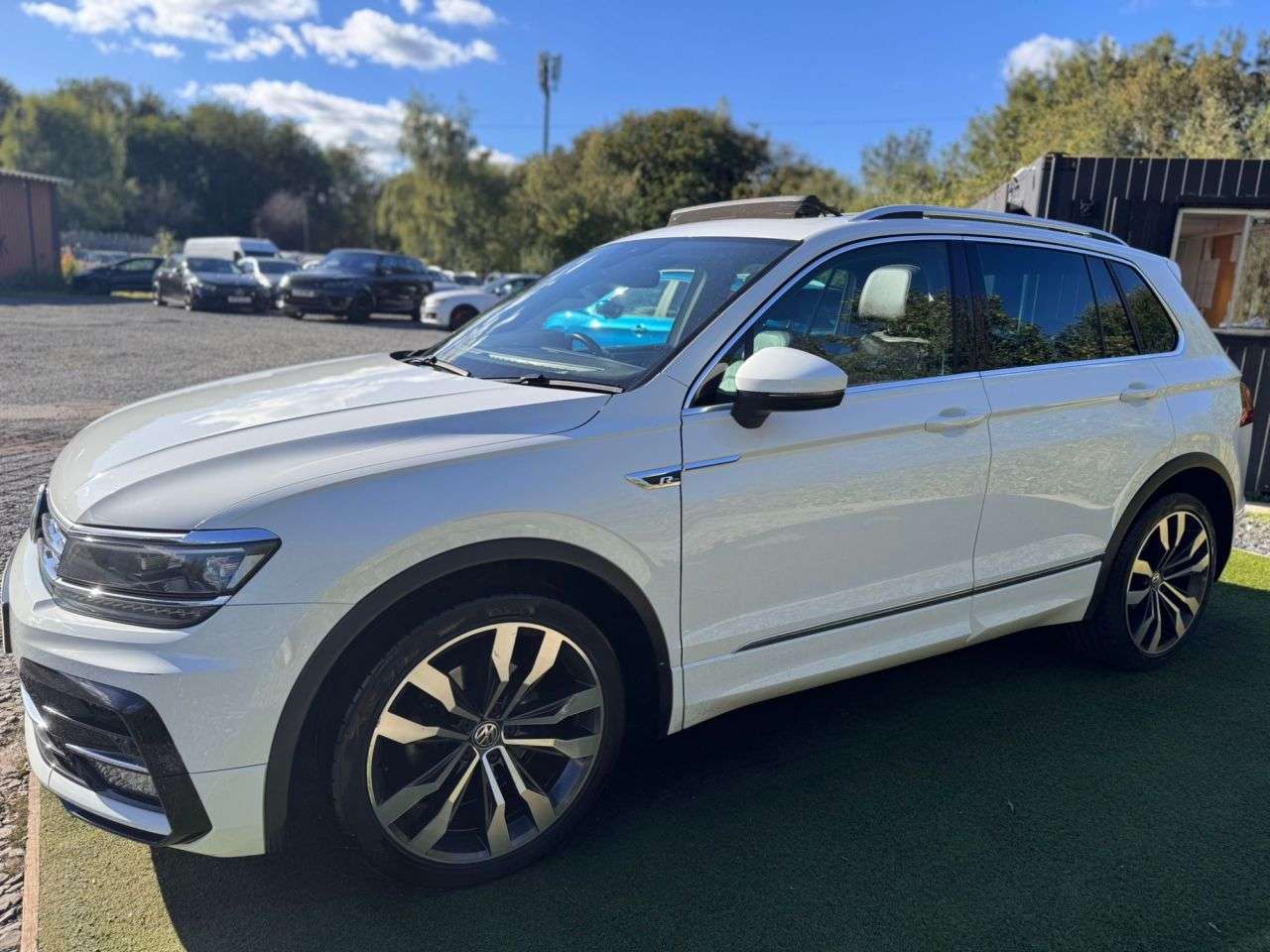 2018 VOLKSWAGEN TIGUAN 2018 VOLKSWAGEN TIGUAN