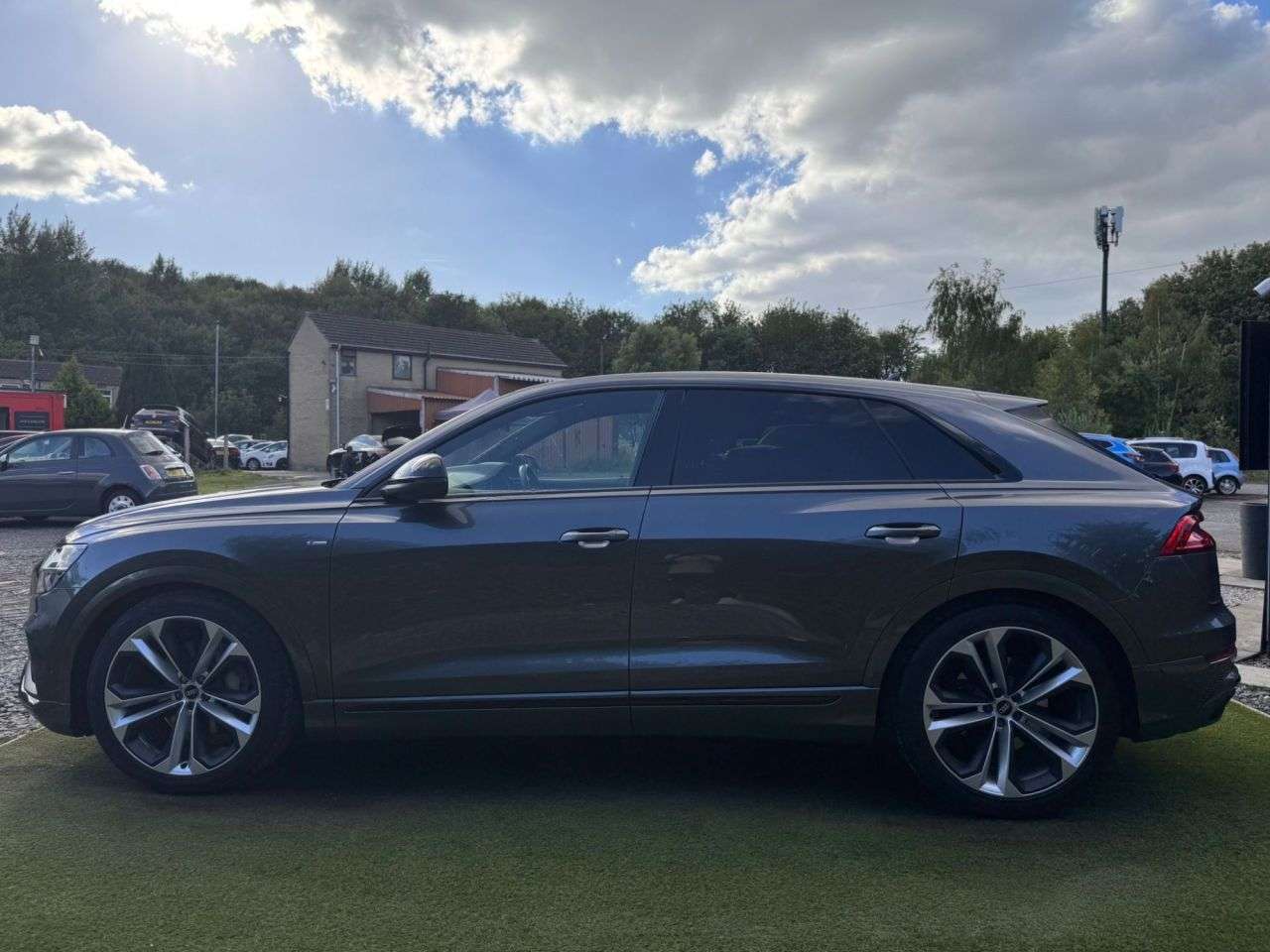2022 AUDI Q8 2022 AUDI Q8