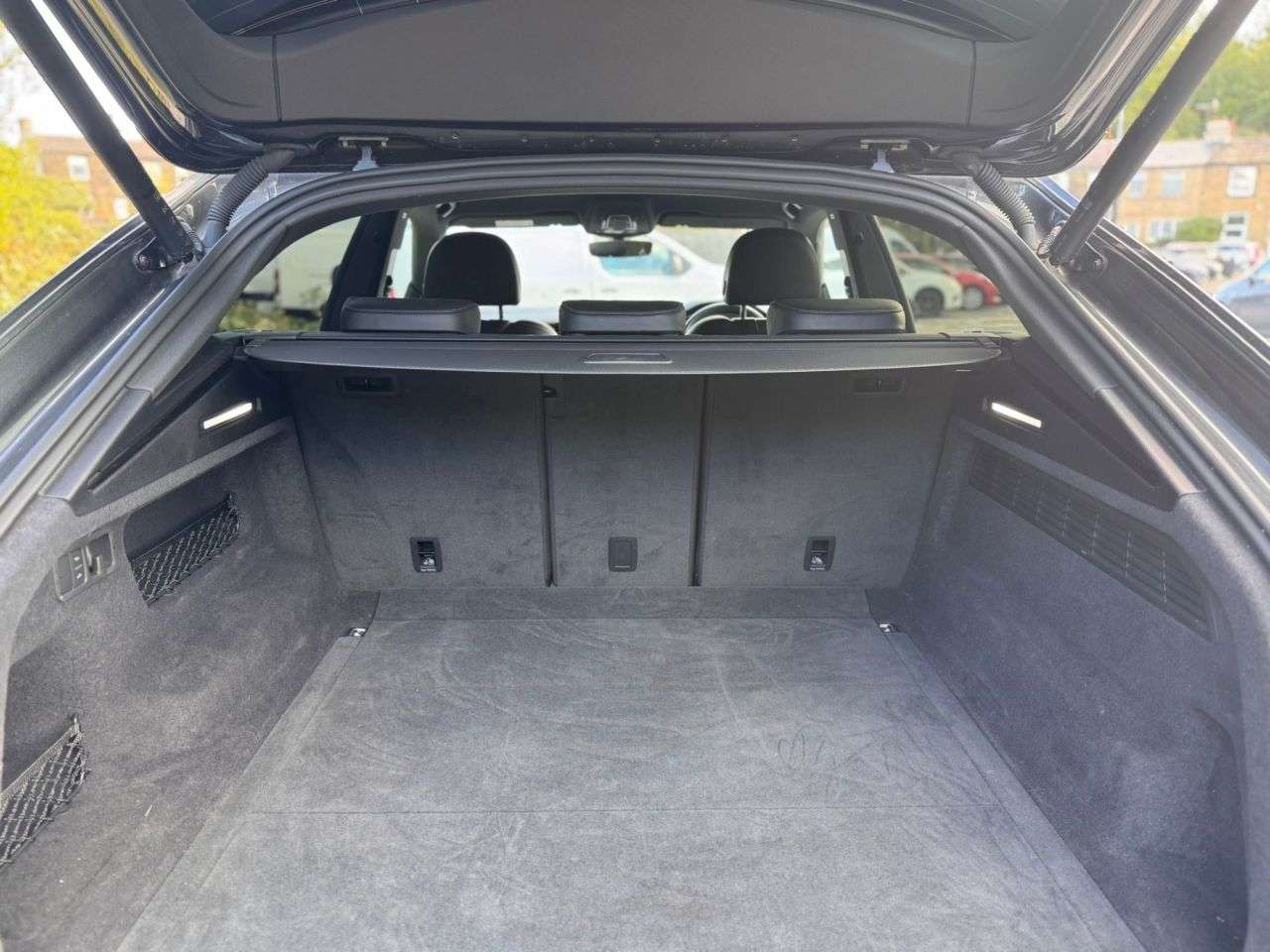 2022 AUDI Q8 2022 AUDI Q8