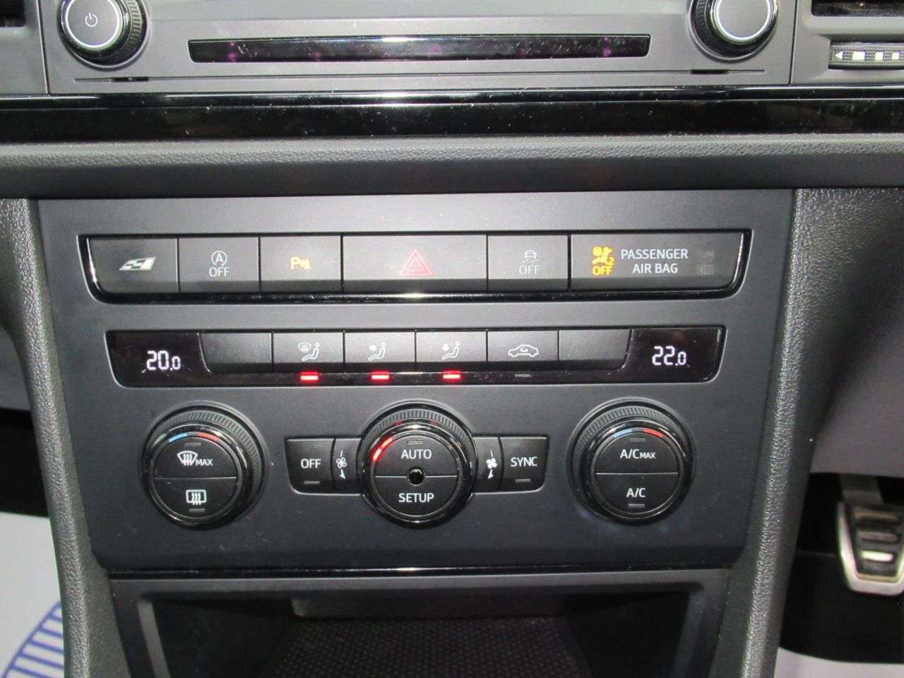 2015 SEAT LEON 2015 SEAT LEON