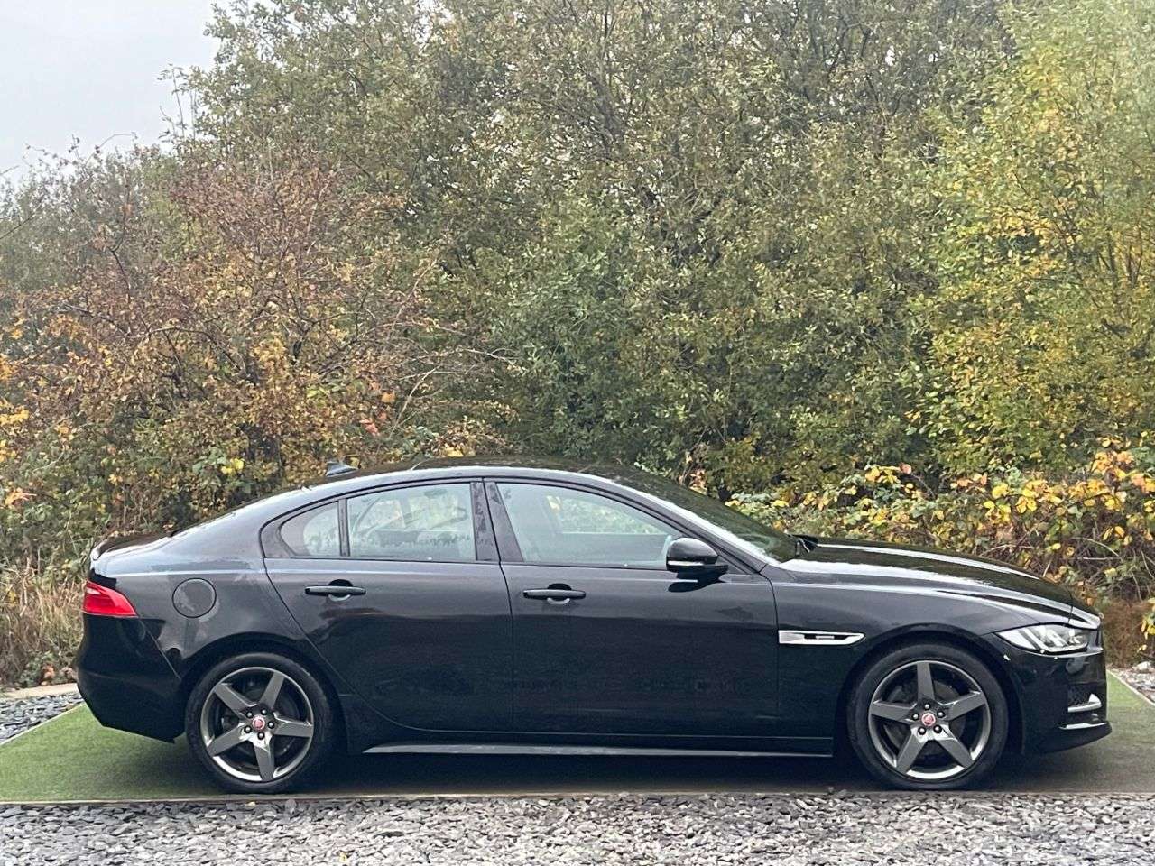 2015 JAGUAR XE 2015 JAGUAR XE