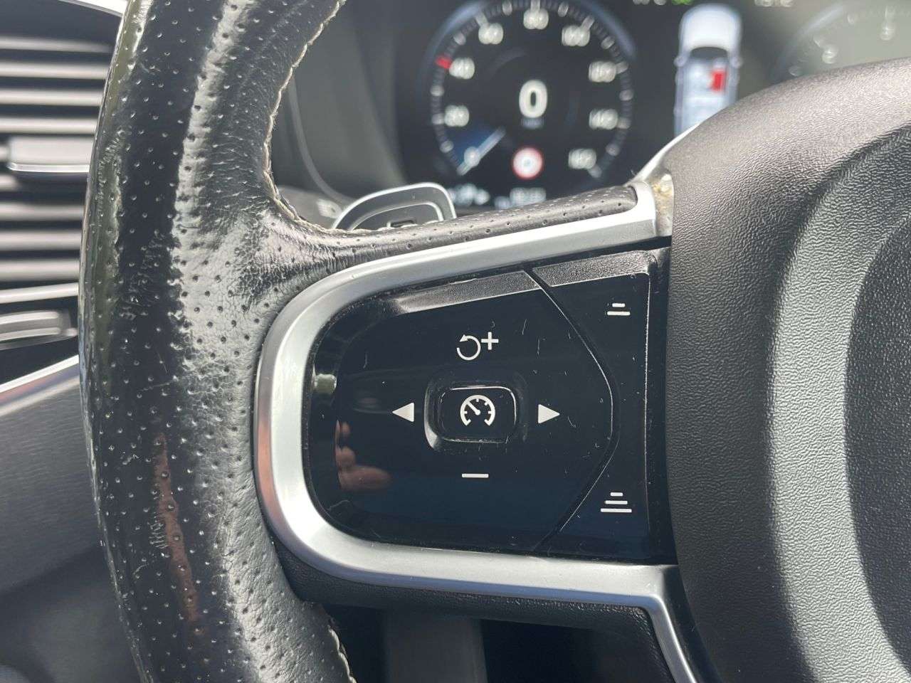 2016 VOLVO XC90 2016 VOLVO XC90