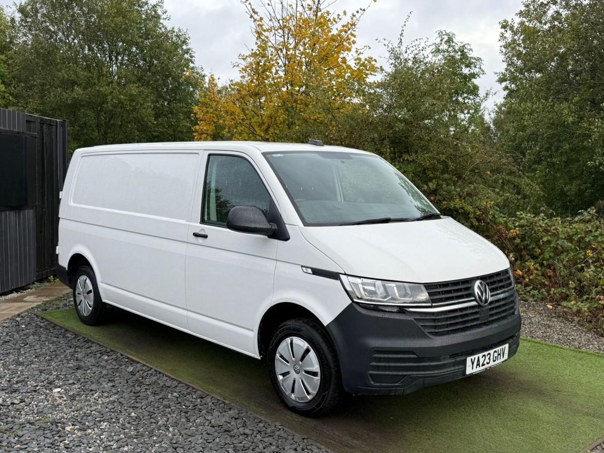 Check out this Volkswagen Transporter 2023 Diesel Manual
