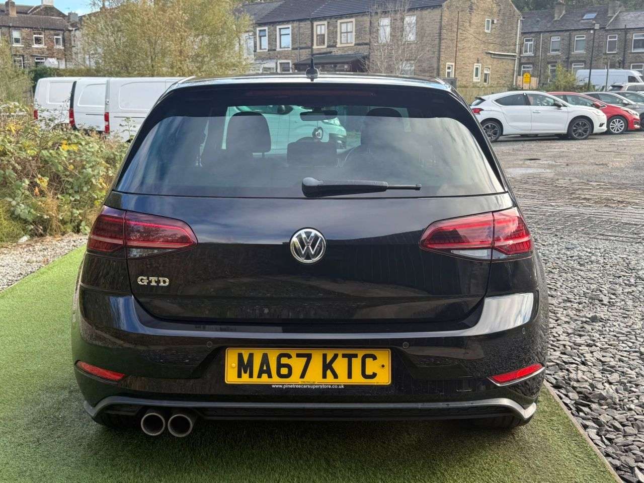 2017 VOLKSWAGEN GOLF 2017 VOLKSWAGEN GOLF