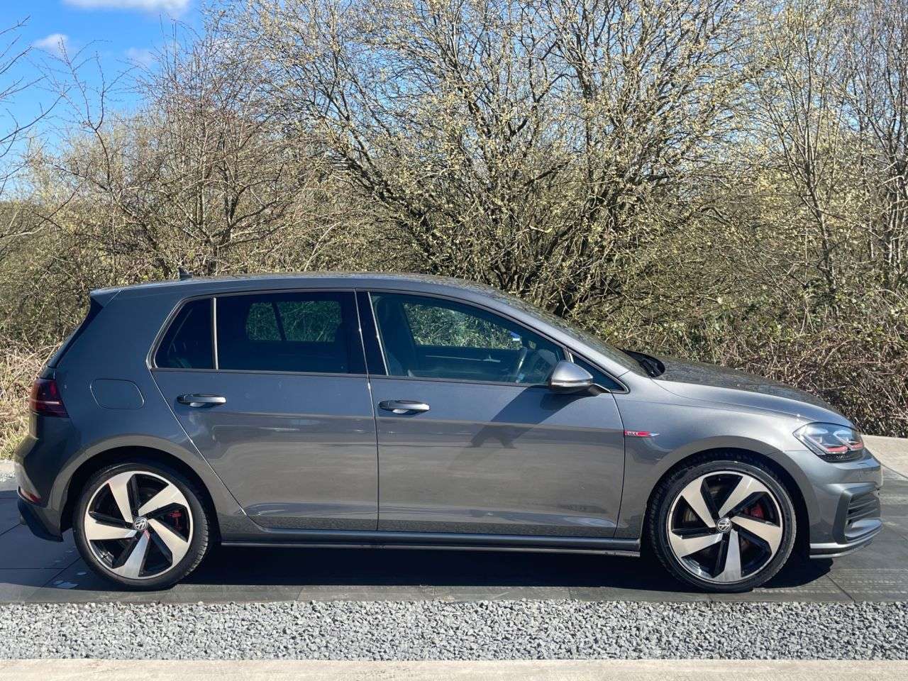 2018 VOLKSWAGEN GOLF 2018 VOLKSWAGEN GOLF