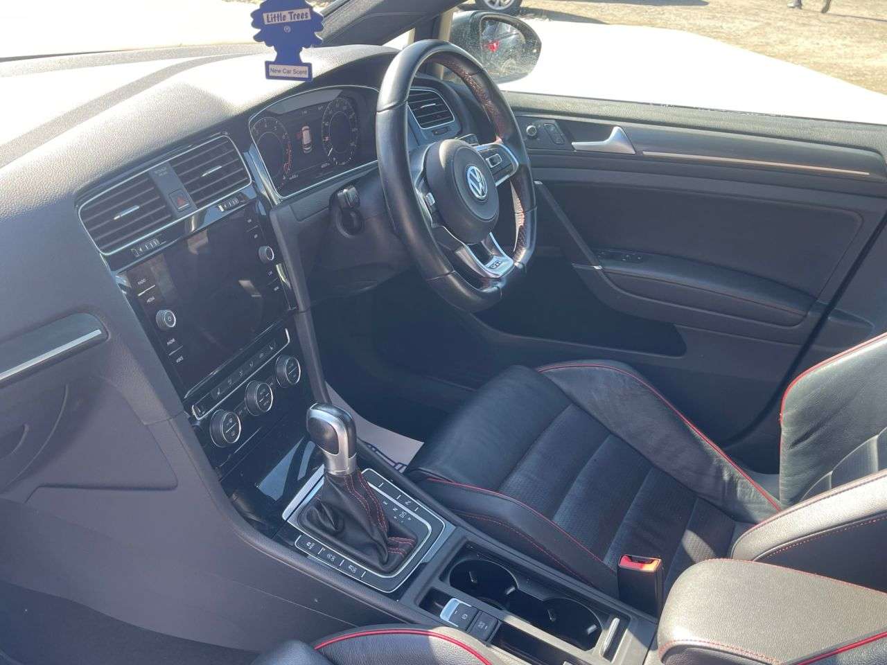 2018 VOLKSWAGEN GOLF 2018 VOLKSWAGEN GOLF