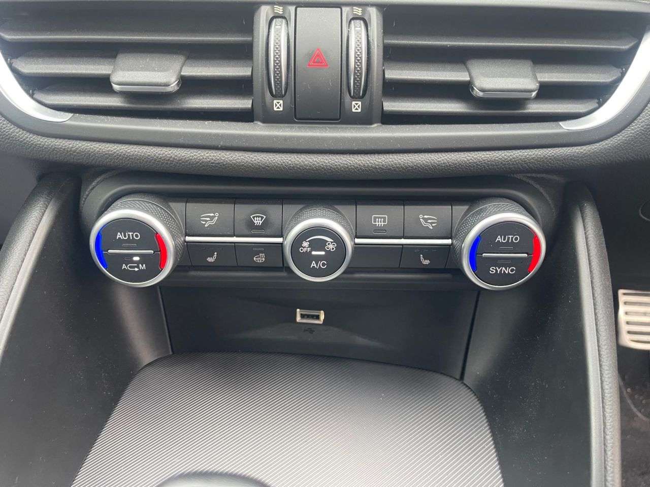 2018 ALFA ROMEO GIULIA 2018 ALFA ROMEO GIULIA