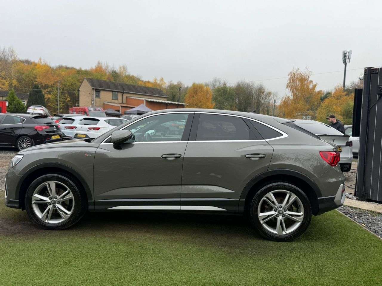 2020 AUDI Q3 2020 AUDI Q3