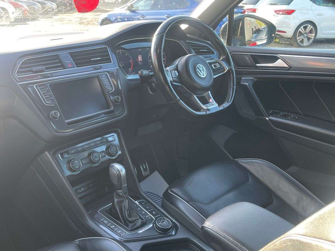 2017 VOLKSWAGEN TIGUAN 2017 VOLKSWAGEN TIGUAN