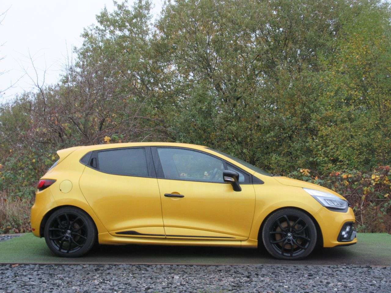 2018 RENAULT CLIO 2018 RENAULT CLIO