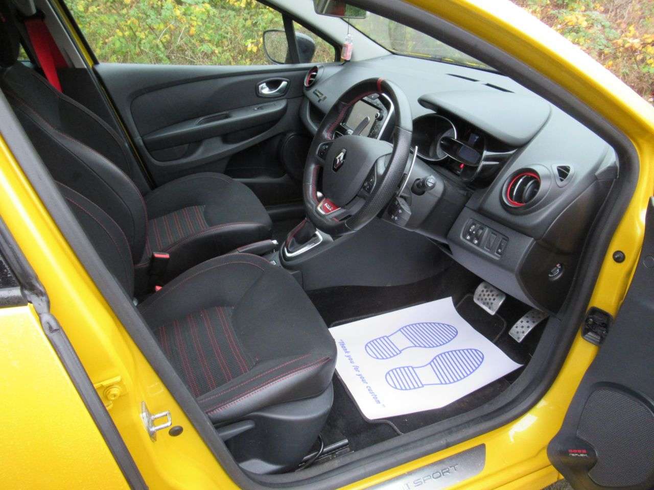 2018 RENAULT CLIO 2018 RENAULT CLIO