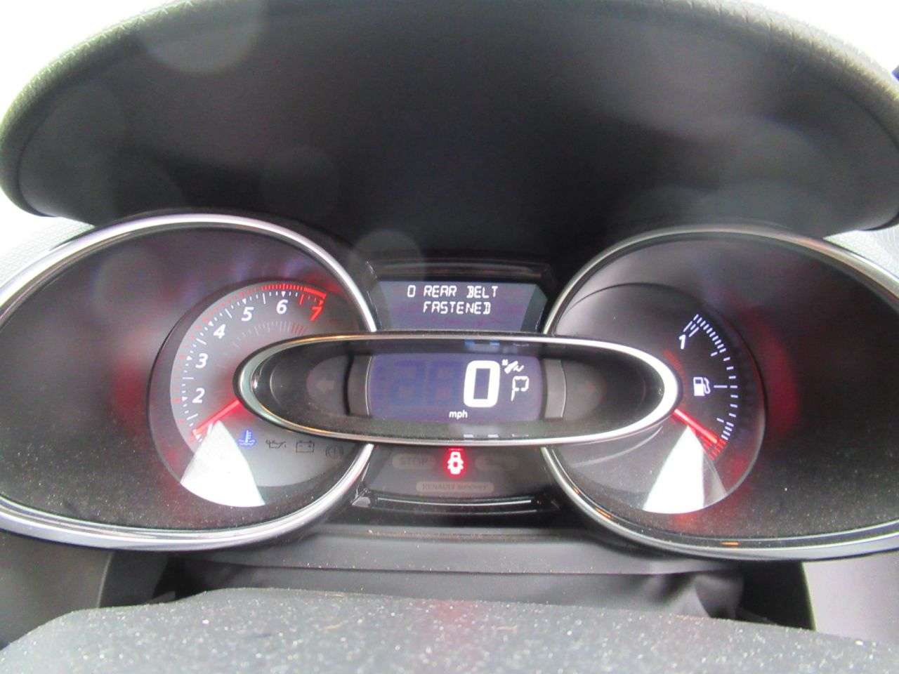 2018 RENAULT CLIO 2018 RENAULT CLIO