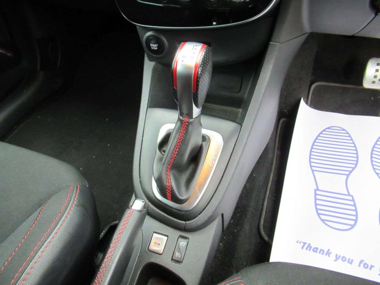 2018 RENAULT CLIO 2018 RENAULT CLIO