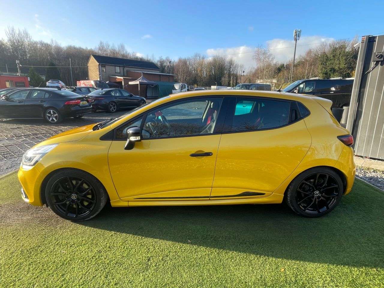 2018 RENAULT CLIO 2018 RENAULT CLIO