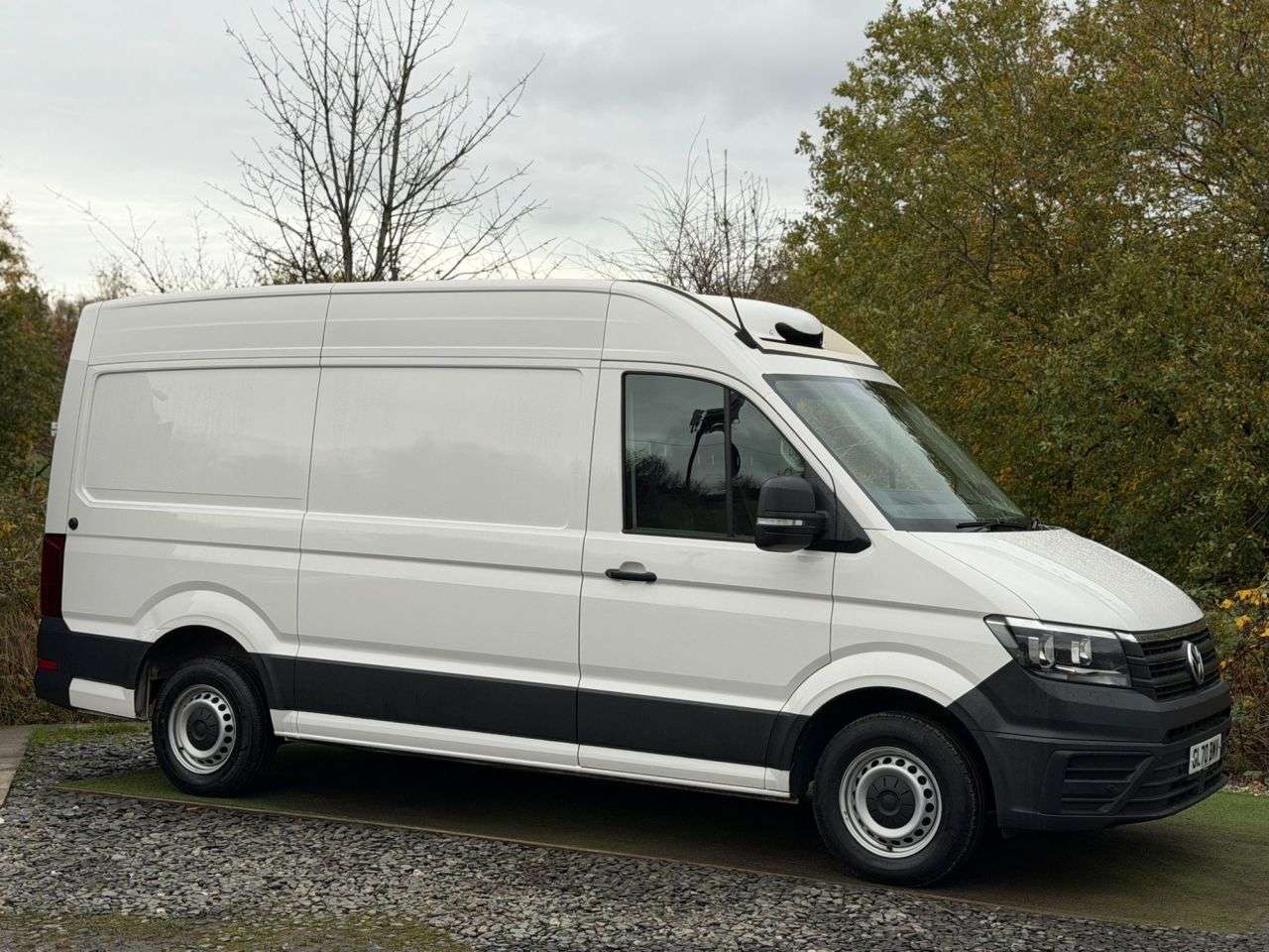 A 2020 VOLKSWAGEN CRAFTER 2.0 TDI CR35 Trendline Panel Van 5dr Diesel Manual FWD MWB Euro 6 (s/s) (14 A 2020 VOLKSWAGEN CRAFTER 2.0 TDI CR35 Trendline Panel Van 5dr Diesel Manual FWD MWB Euro 6 (s/s) (14