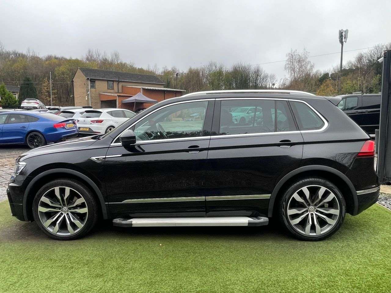 2017 VOLKSWAGEN TIGUAN 2017 VOLKSWAGEN TIGUAN
