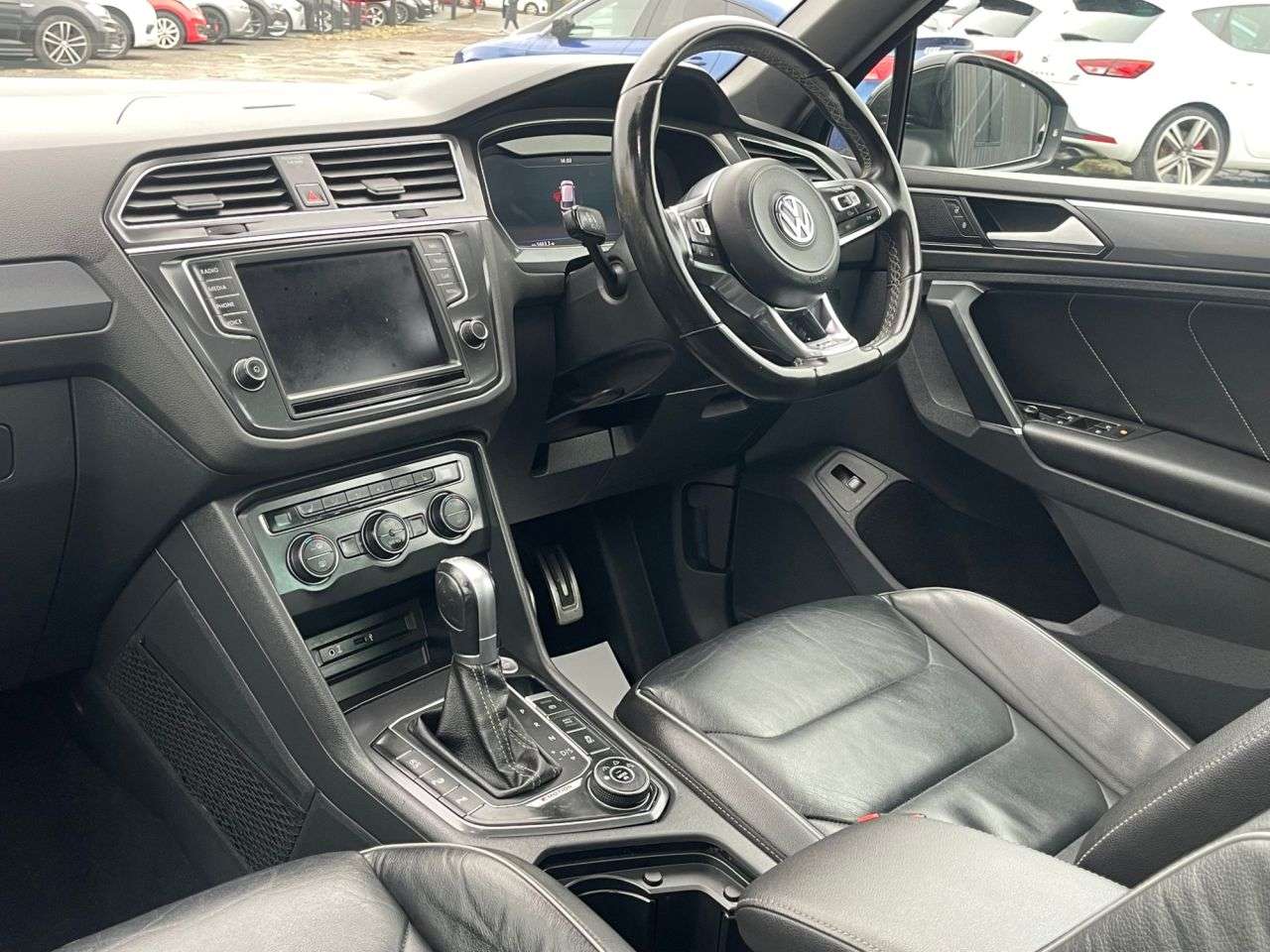 2017 VOLKSWAGEN TIGUAN 2017 VOLKSWAGEN TIGUAN