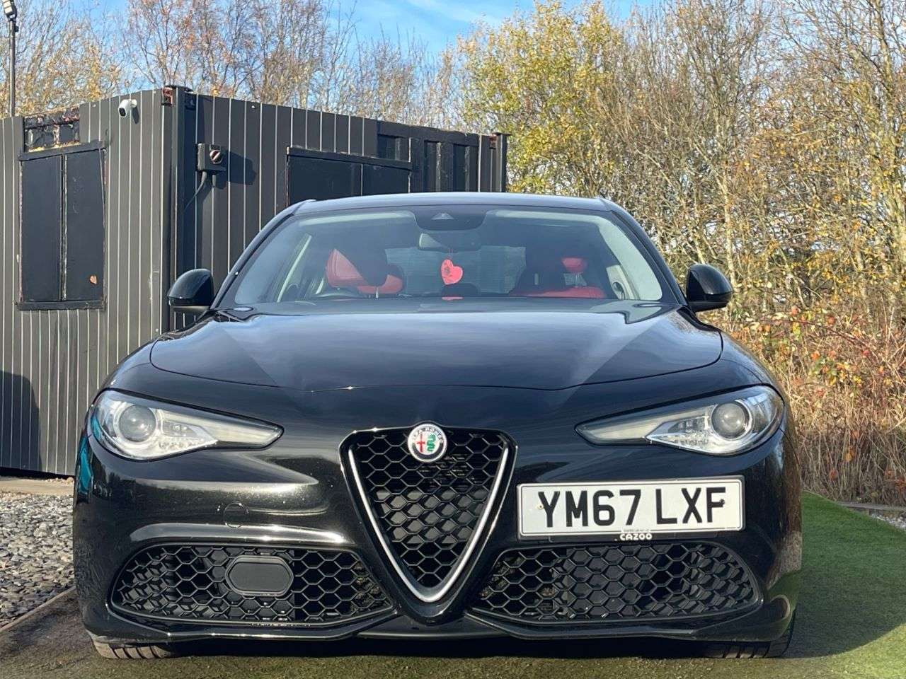 A 2018 ALFA ROMEO GIULIA 2.2 TD Speciale Saloon 4dr Diesel Auto Euro 6 (s/s) (180 ps) BEST COLOUR CO A 2018 ALFA ROMEO GIULIA 2.2 TD Speciale Saloon 4dr Diesel Auto Euro 6 (s/s) (180 ps) BEST COLOUR CO