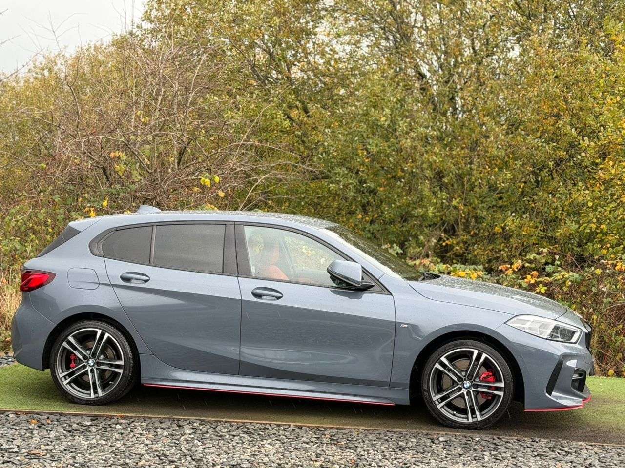 A 2019 BMW 1 SERIES 2.0 120d M Sport Hatchback 5dr Diesel Auto xDrive Euro 6 (s/s) (190 ps) WEL A 2019 BMW 1 SERIES 2.0 120d M Sport Hatchback 5dr Diesel Auto xDrive Euro 6 (s/s) (190 ps) WEL