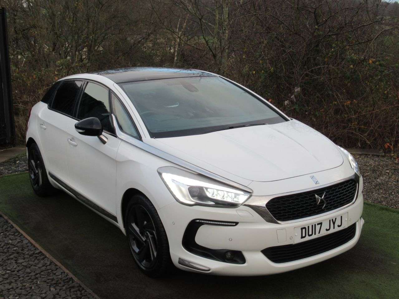 2017 DS AUTOMOBILES DS 5 2017 DS AUTOMOBILES DS 5