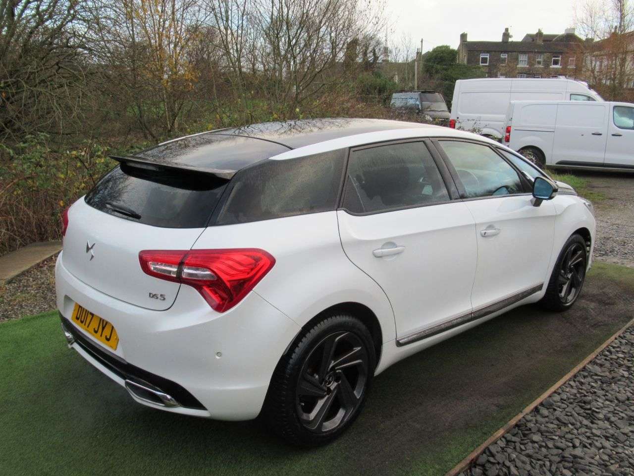 2017 DS AUTOMOBILES DS 5 2017 DS AUTOMOBILES DS 5