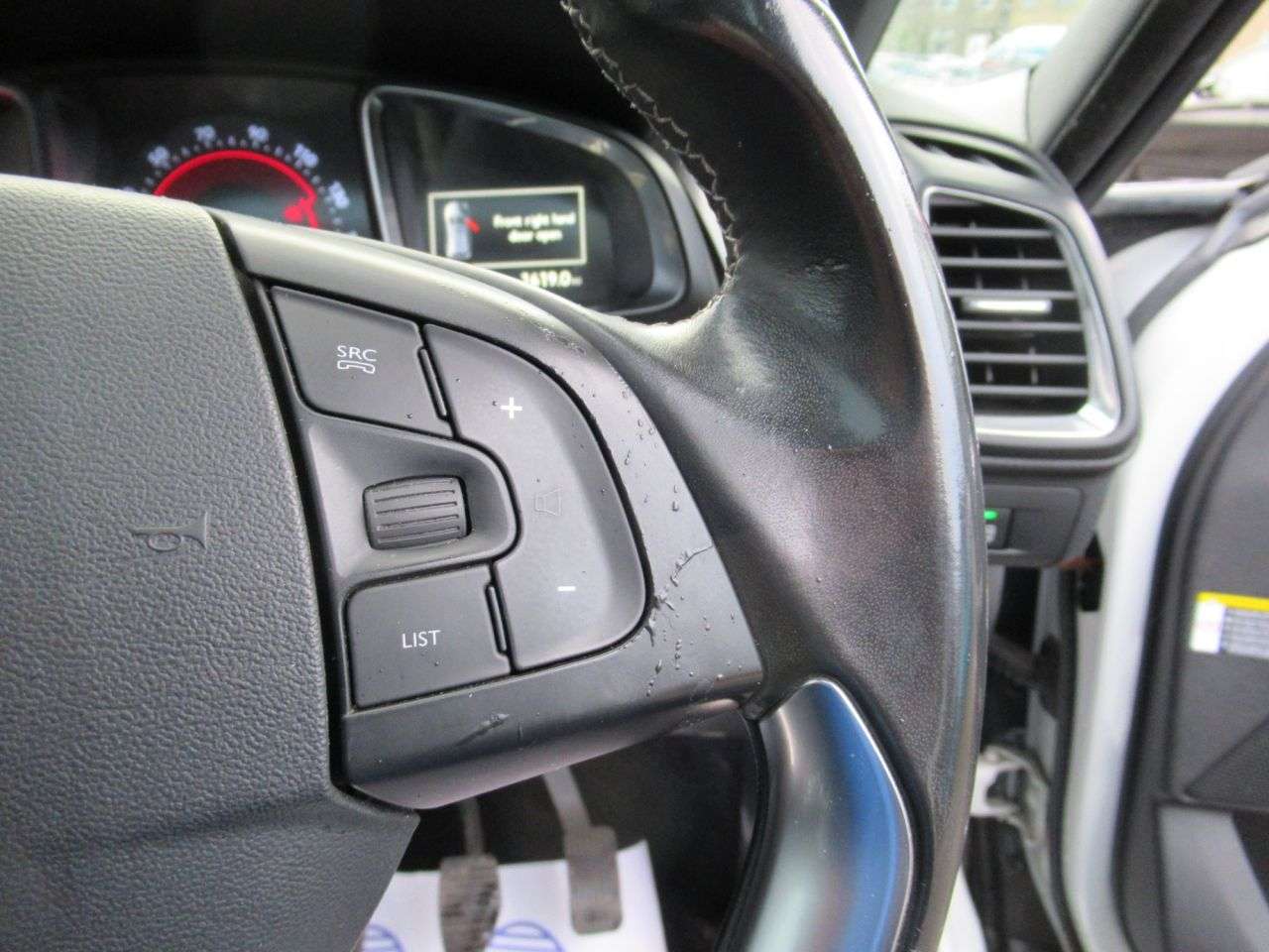 2017 DS AUTOMOBILES DS 5 2017 DS AUTOMOBILES DS 5