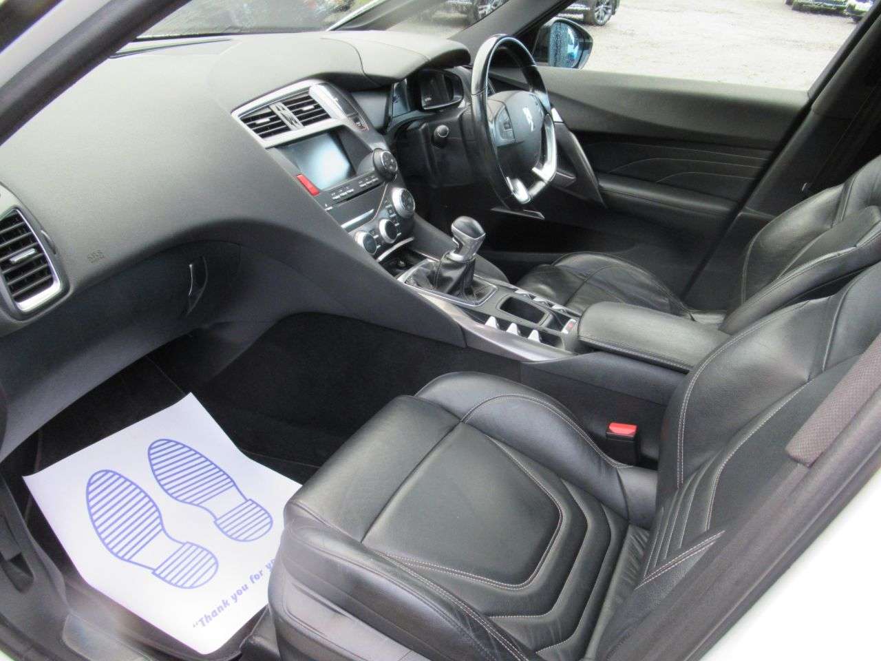 2017 DS AUTOMOBILES DS 5 2017 DS AUTOMOBILES DS 5