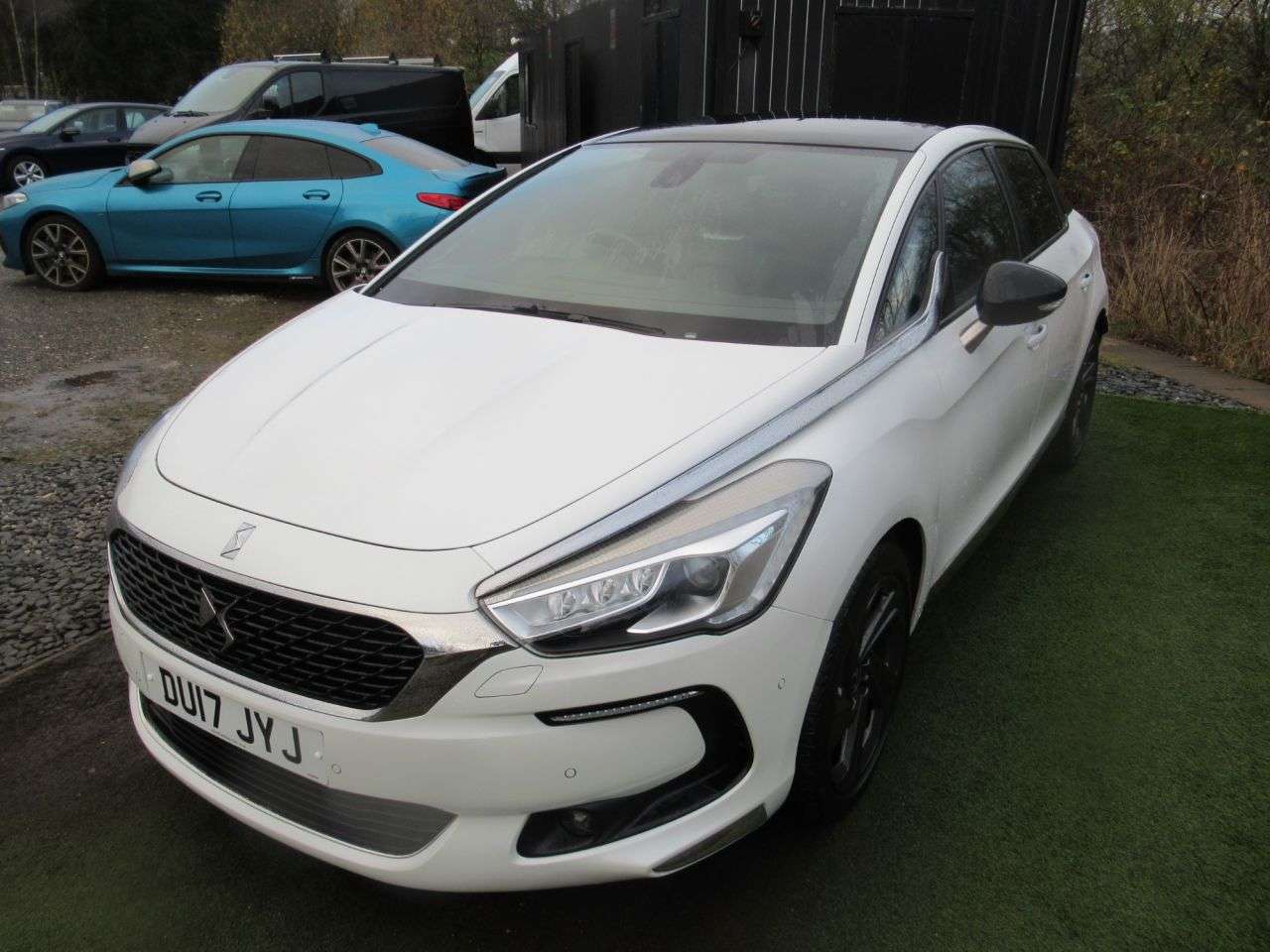 2017 DS AUTOMOBILES DS 5 2017 DS AUTOMOBILES DS 5