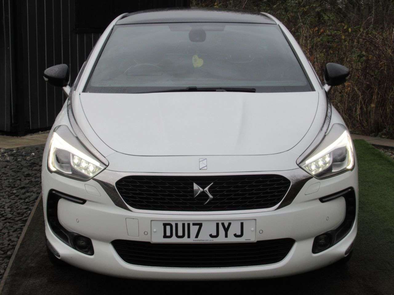 2017 DS AUTOMOBILES DS 5 2017 DS AUTOMOBILES DS 5