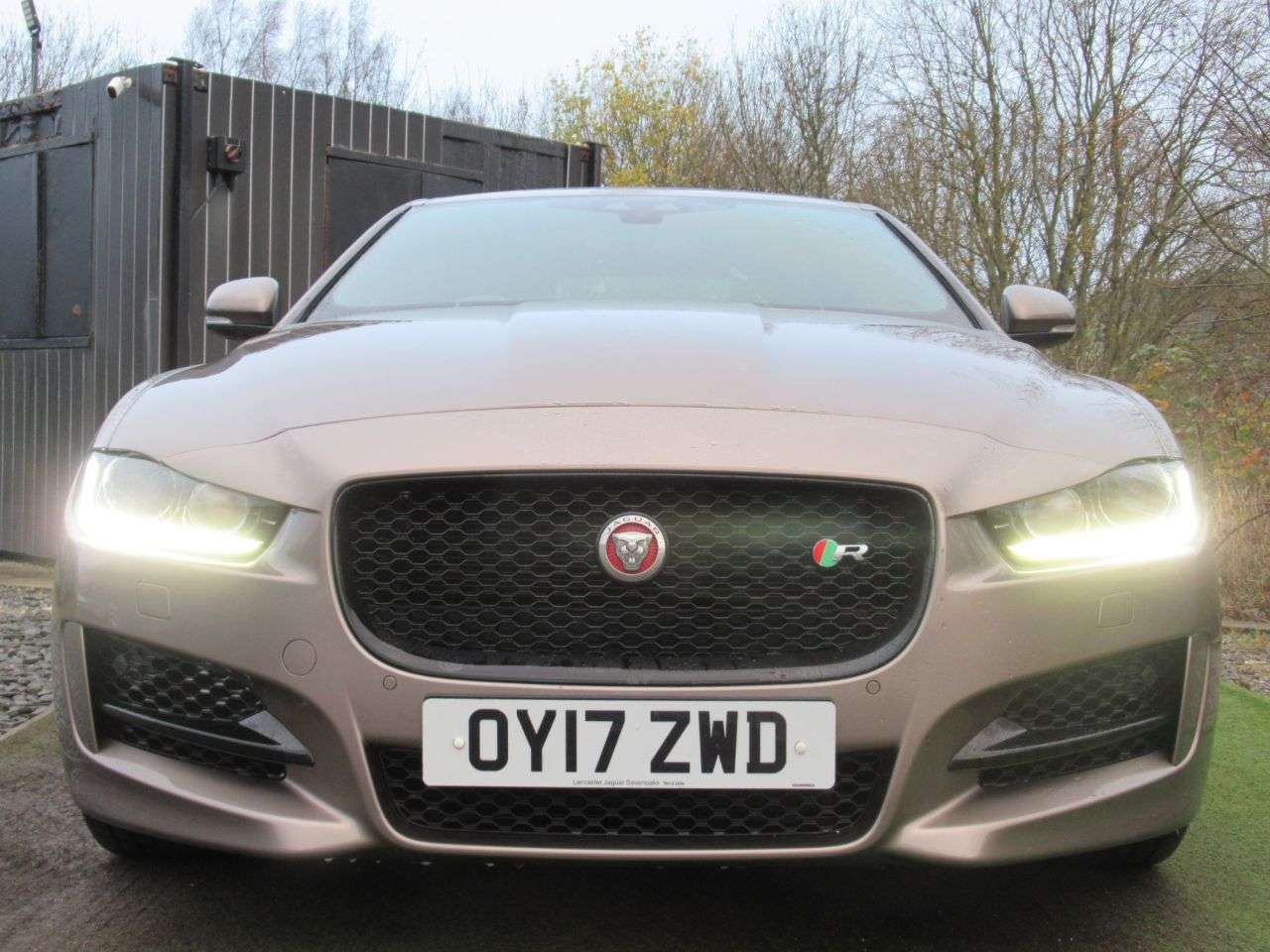 2017 JAGUAR XE 2017 JAGUAR XE