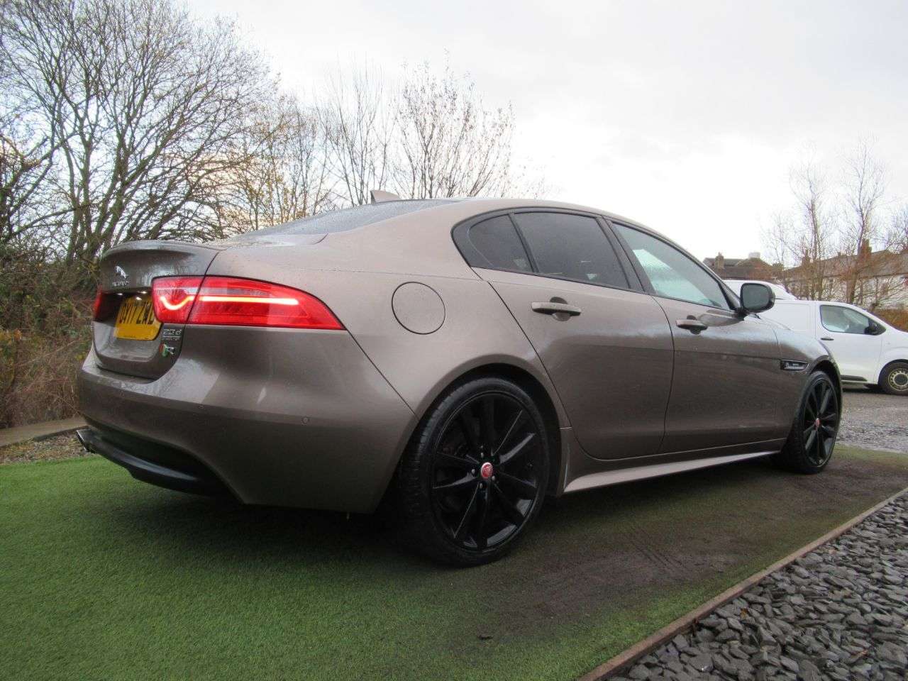 2017 JAGUAR XE 2017 JAGUAR XE