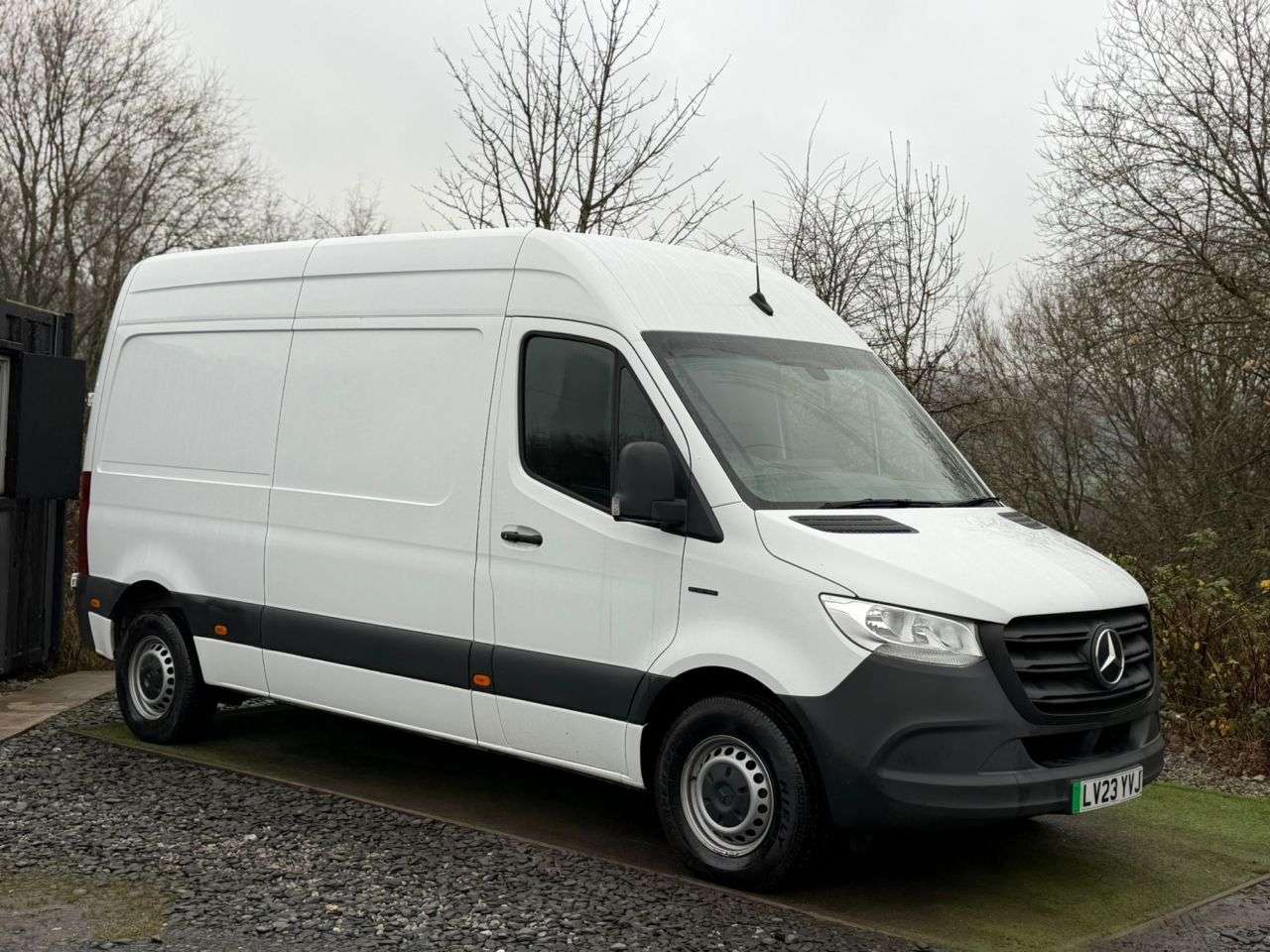 A 2023 MERCEDES-BENZ ESPRINTER 55kWh Progressive Panel Van 5dr Electric Auto FWD L2 H2 20kW Charger (115 p A 2023 MERCEDES-BENZ ESPRINTER 55kWh Progressive Panel Van 5dr Electric Auto FWD L2 H2 20kW Charger (115 p