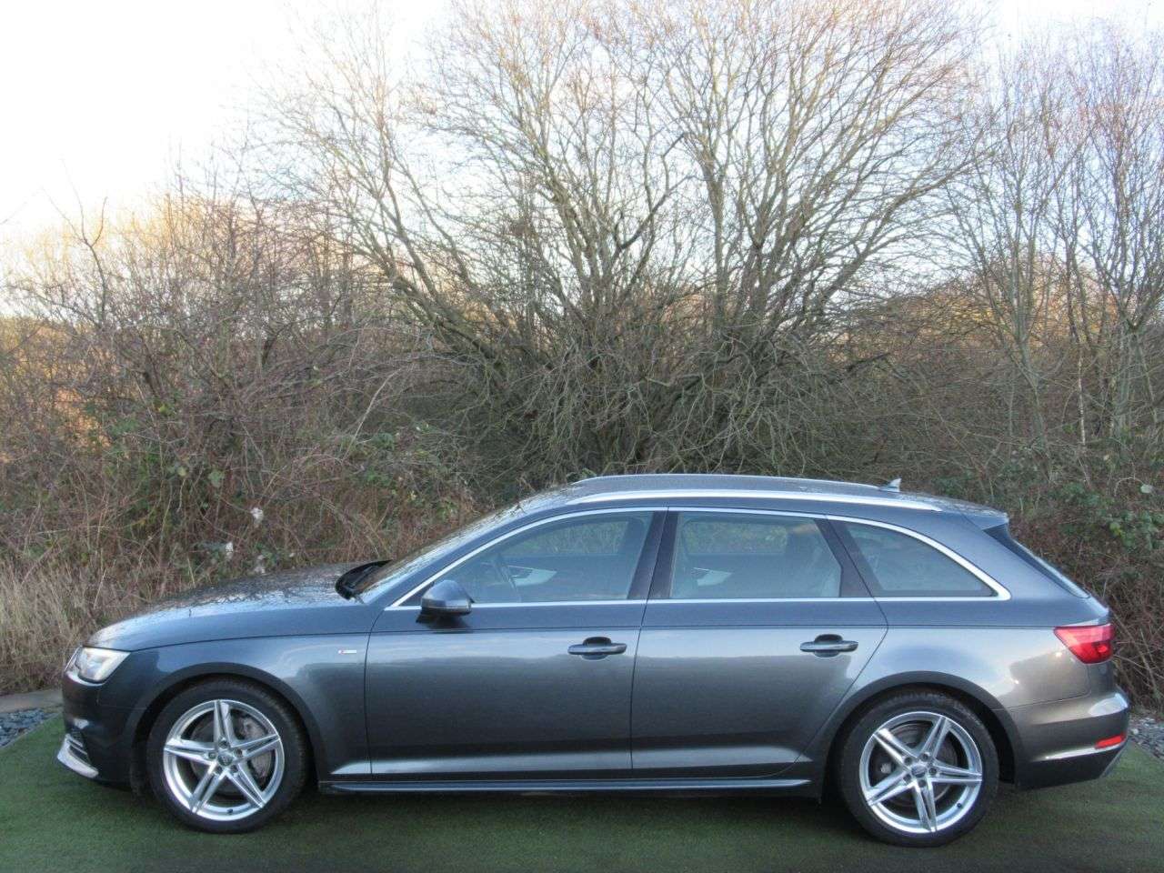 2017 AUDI A4 AVANT 2017 AUDI A4 AVANT