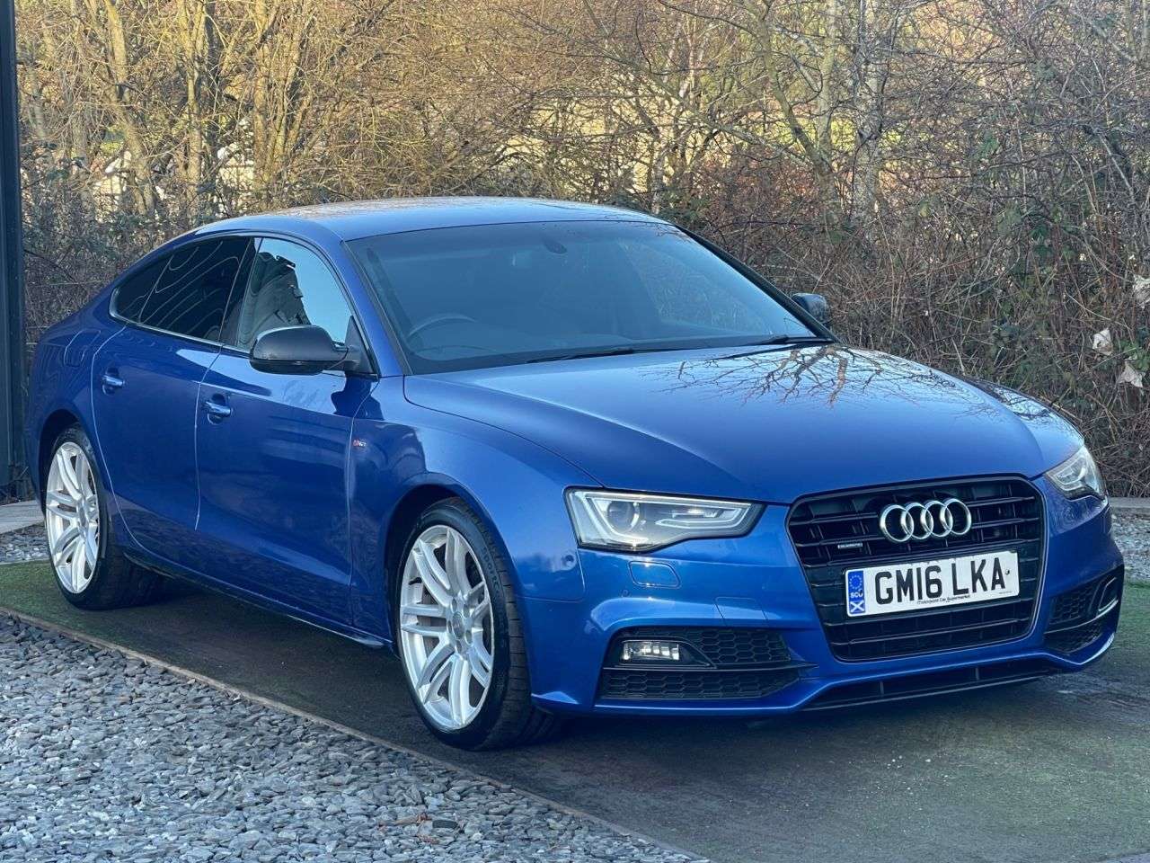 A 2016 AUDI A5 2.0 TDI Black Edition Plus Sportback 5dr Diesel S Tronic quattro Euro 6 (s/ A 2016 AUDI A5 2.0 TDI Black Edition Plus Sportback 5dr Diesel S Tronic quattro Euro 6 (s/