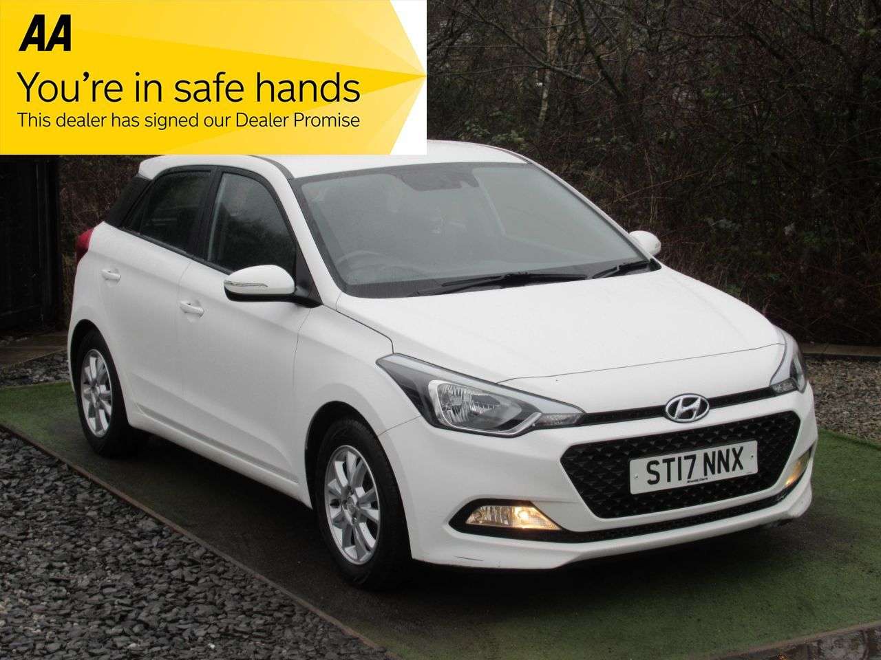 A 2017 HYUNDAI I20 1.2 SE Hatchback 5dr Petrol Manual Euro 6 (84 ps) LOW MAINTENANCE - SUPER E A 2017 HYUNDAI I20 1.2 SE Hatchback 5dr Petrol Manual Euro 6 (84 ps) LOW MAINTENANCE - SUPER E