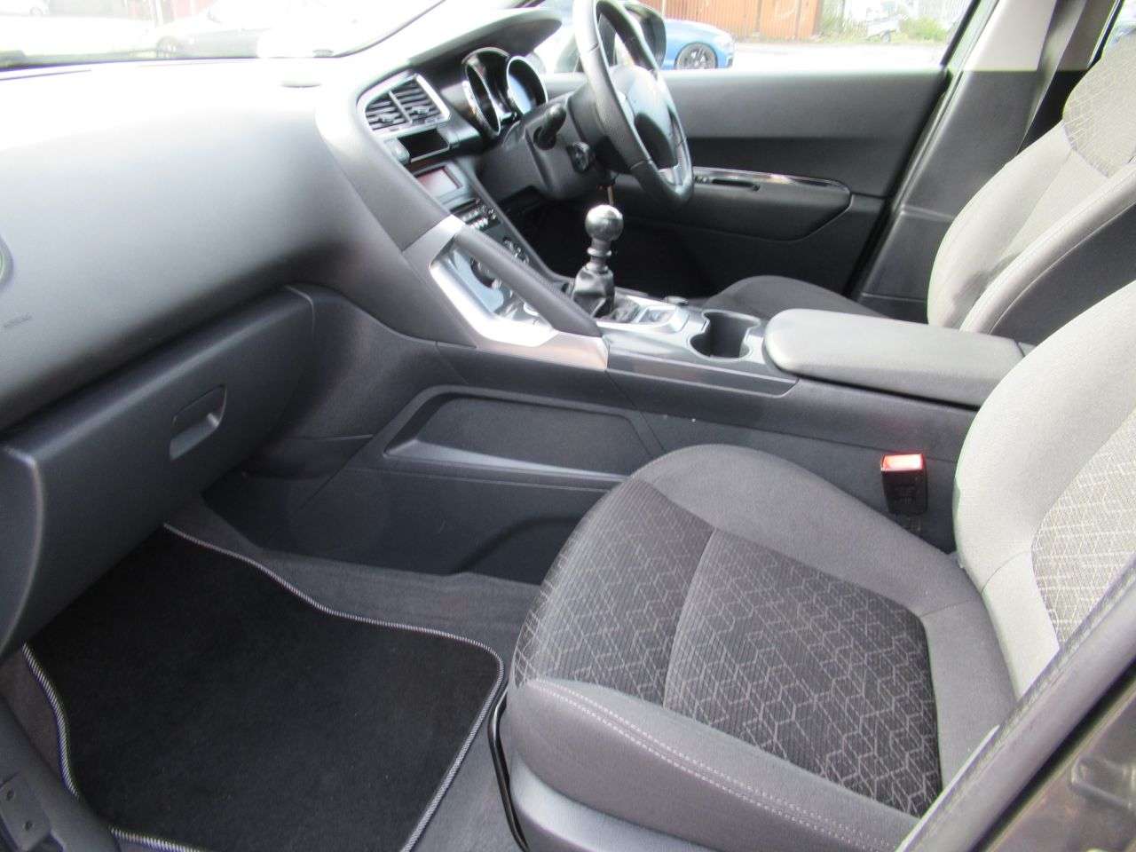 2014 PEUGEOT 3008 2014 PEUGEOT 3008