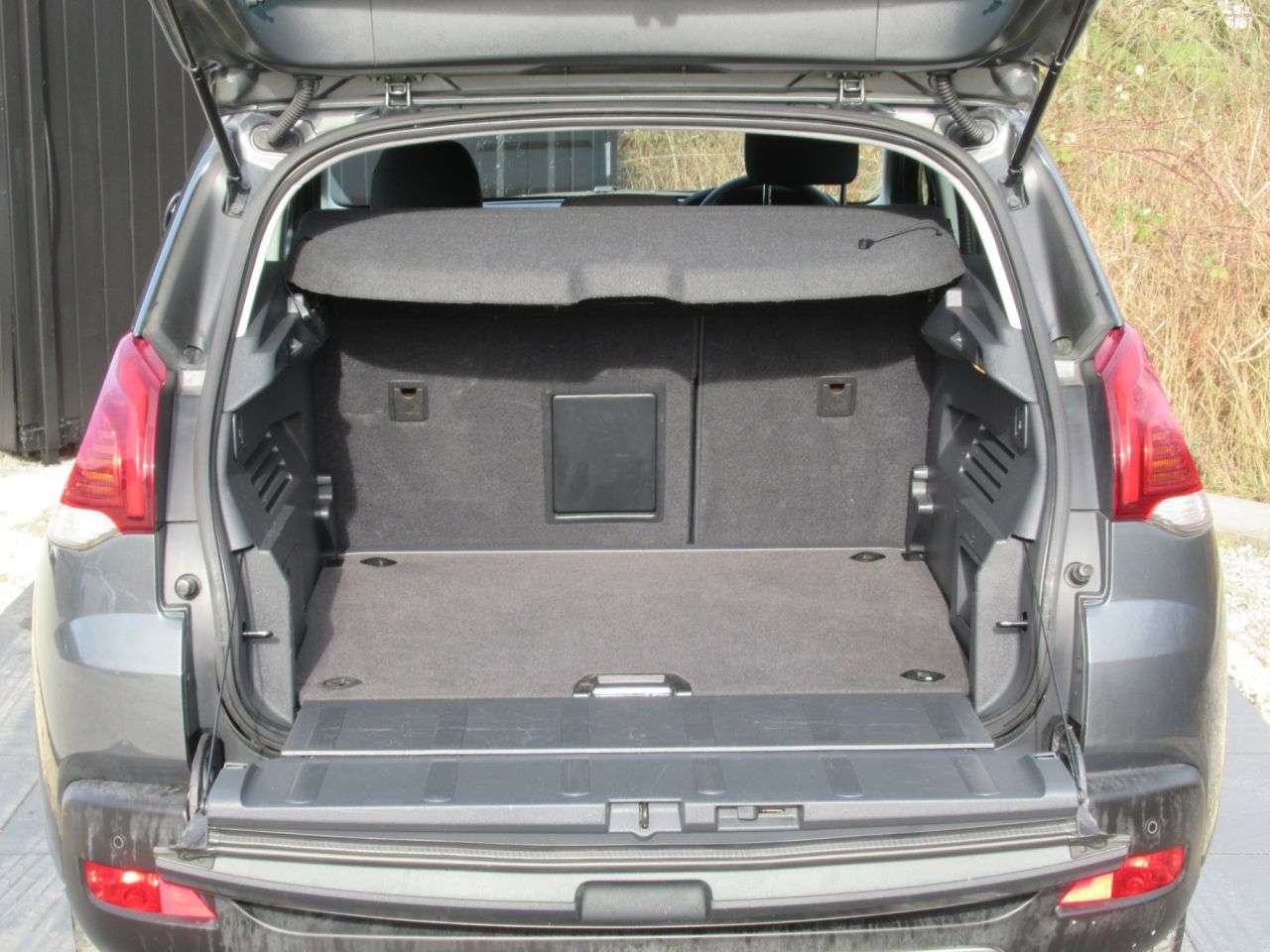 2014 PEUGEOT 3008 2014 PEUGEOT 3008