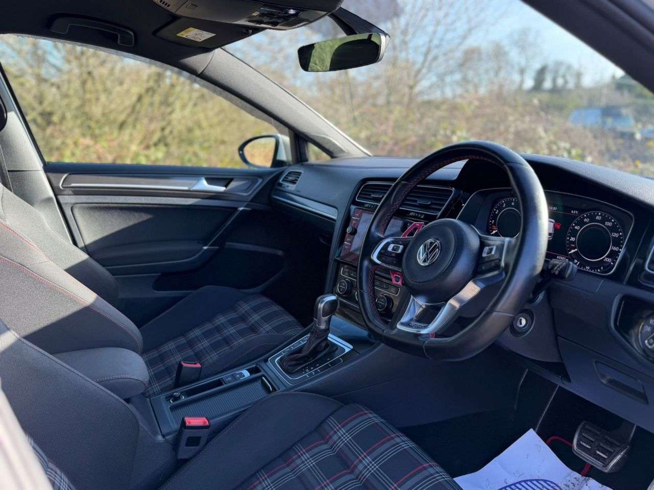 2017 VOLKSWAGEN GOLF 2017 VOLKSWAGEN GOLF