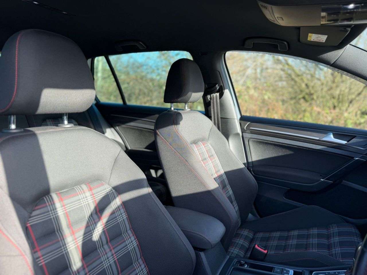 2017 VOLKSWAGEN GOLF 2017 VOLKSWAGEN GOLF