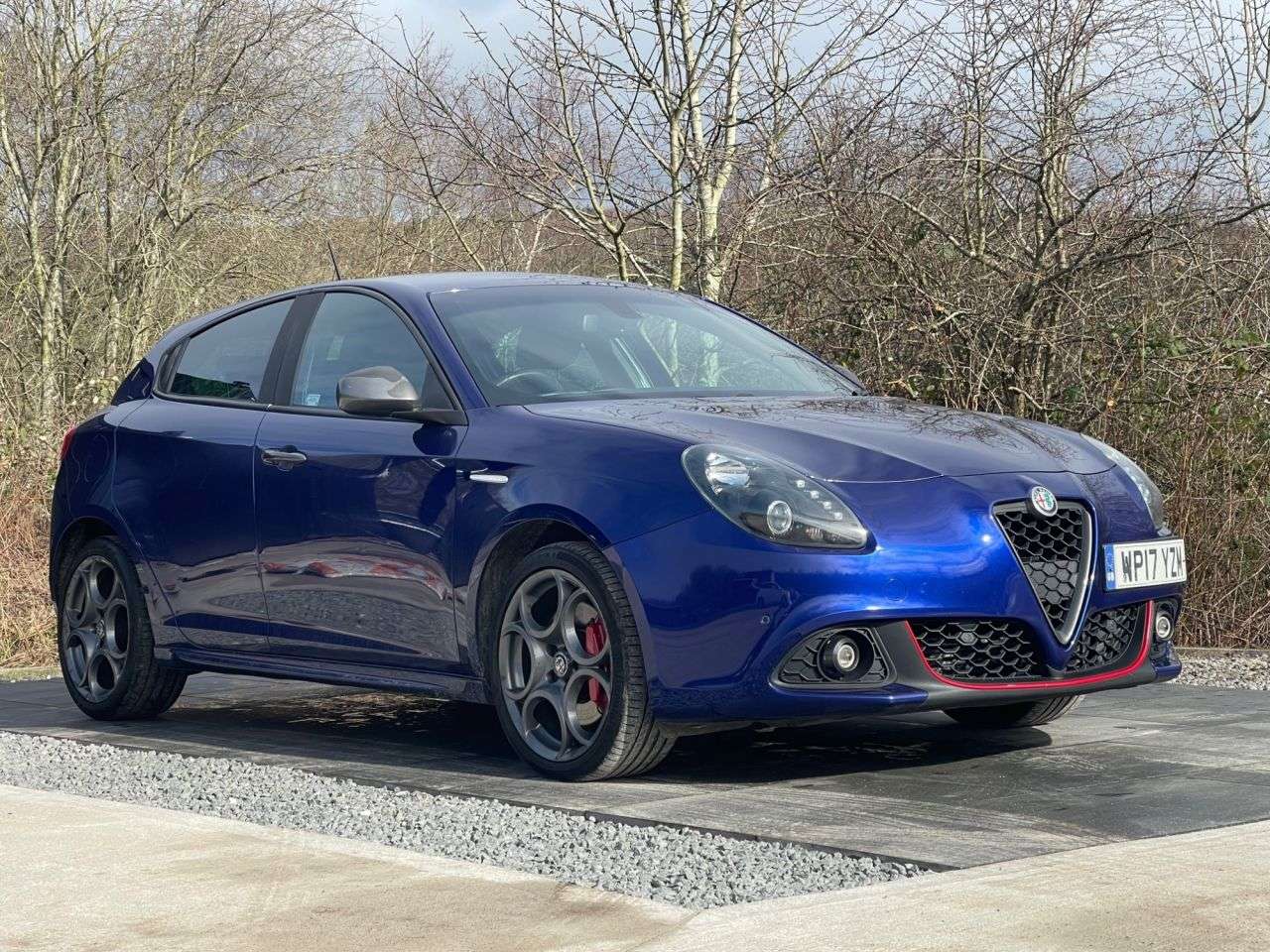 A 2017 ALFA ROMEO GIULIETTA 2.0 JTDM-2 Speciale Hatchback 5dr Diesel TCT Euro 6 (s/s) (175 bhp) AUTO / A 2017 ALFA ROMEO GIULIETTA 2.0 JTDM-2 Speciale Hatchback 5dr Diesel TCT Euro 6 (s/s) (175 bhp) AUTO /