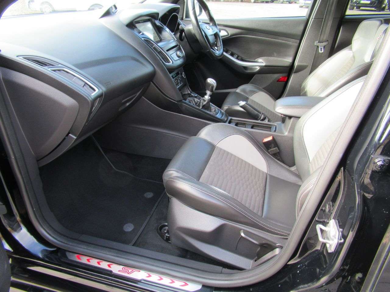 2017 FORD FOCUS 2017 FORD FOCUS