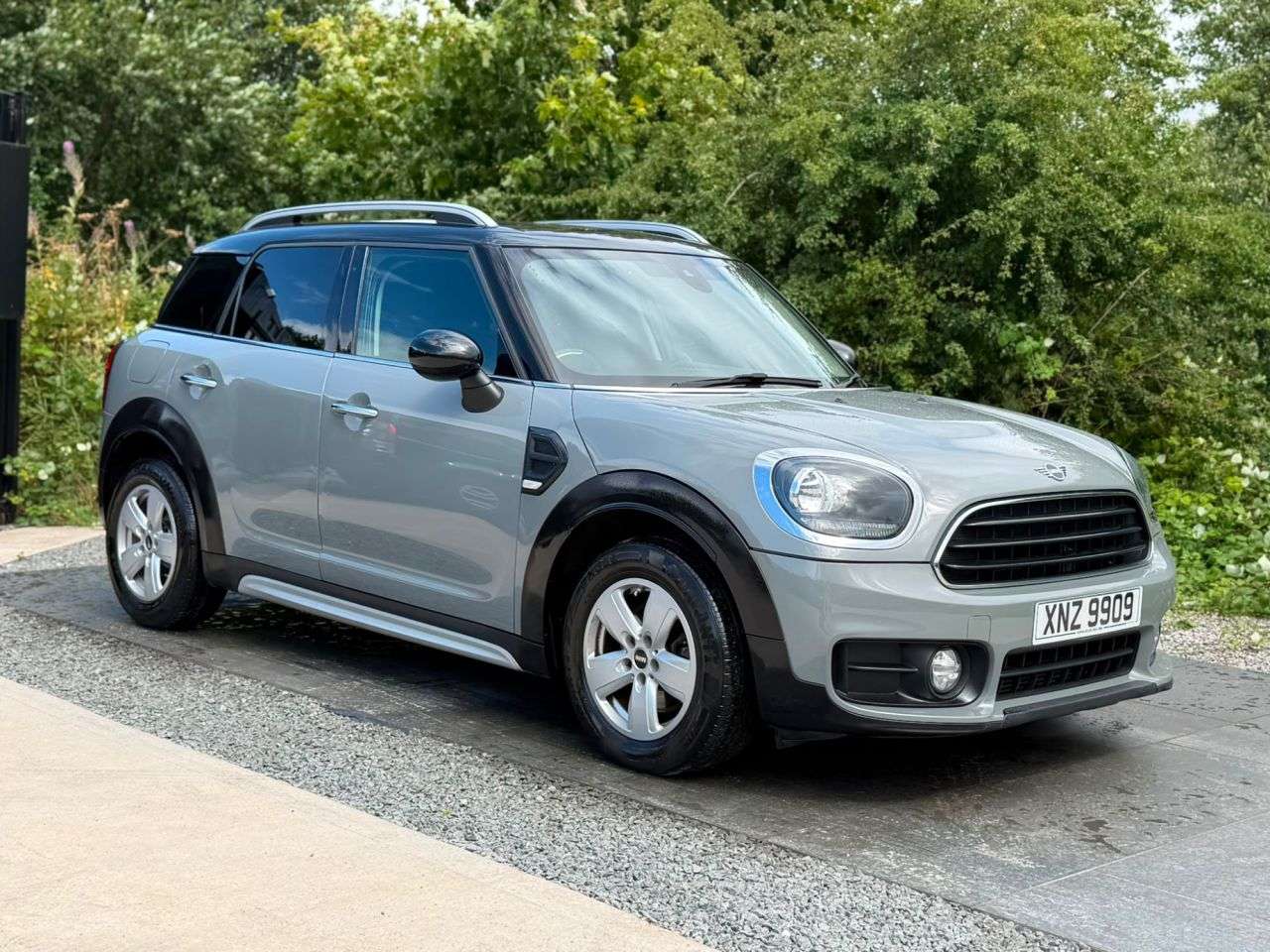 A 2018 MINI COUNTRYMAN 1.5 Cooper SUV 5dr Petrol Steptronic Euro 6 (s/s) (136 ps) CRUISE CONTROL R A 2018 MINI COUNTRYMAN 1.5 Cooper SUV 5dr Petrol Steptronic Euro 6 (s/s) (136 ps) CRUISE CONTROL R