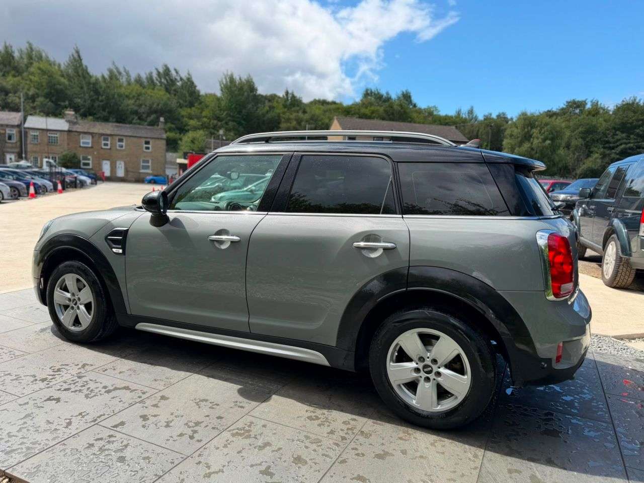 2018 MINI COUNTRYMAN 2018 MINI COUNTRYMAN